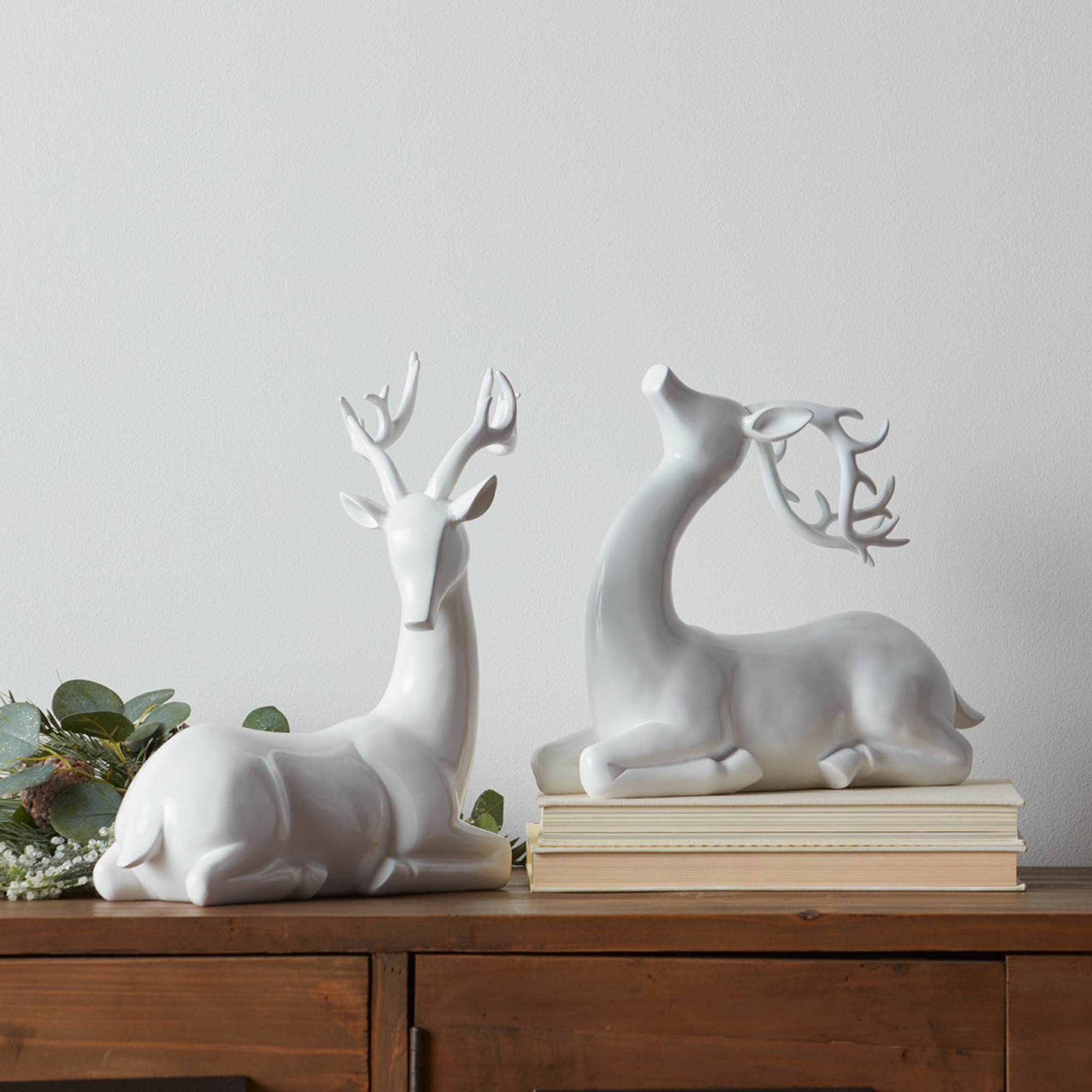 Modern Deer (Set of 2)10