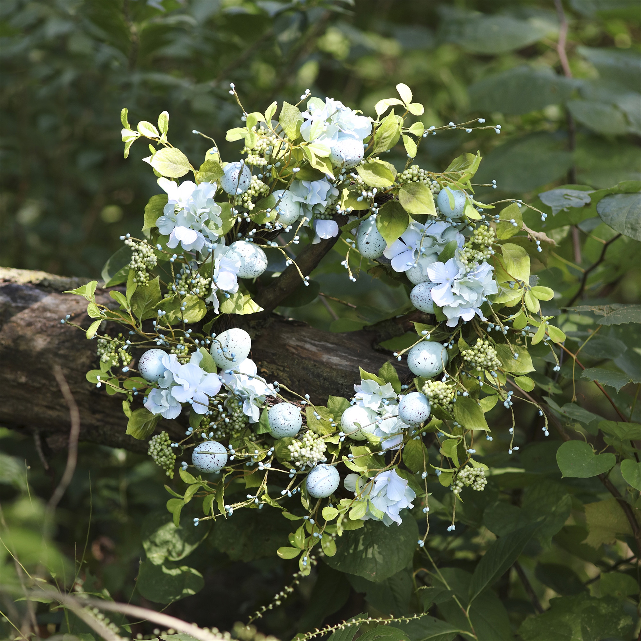 Egg/Floral Wreath 22