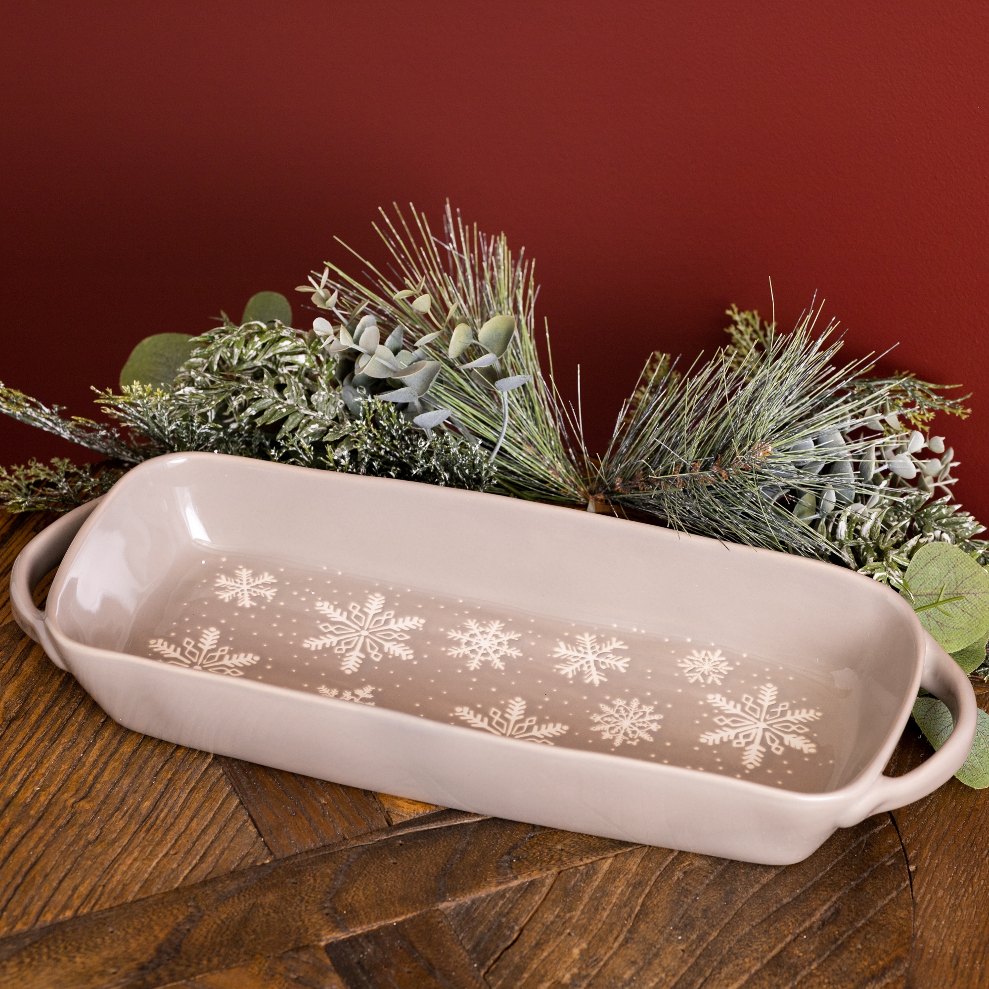 Snowflake Platter 16