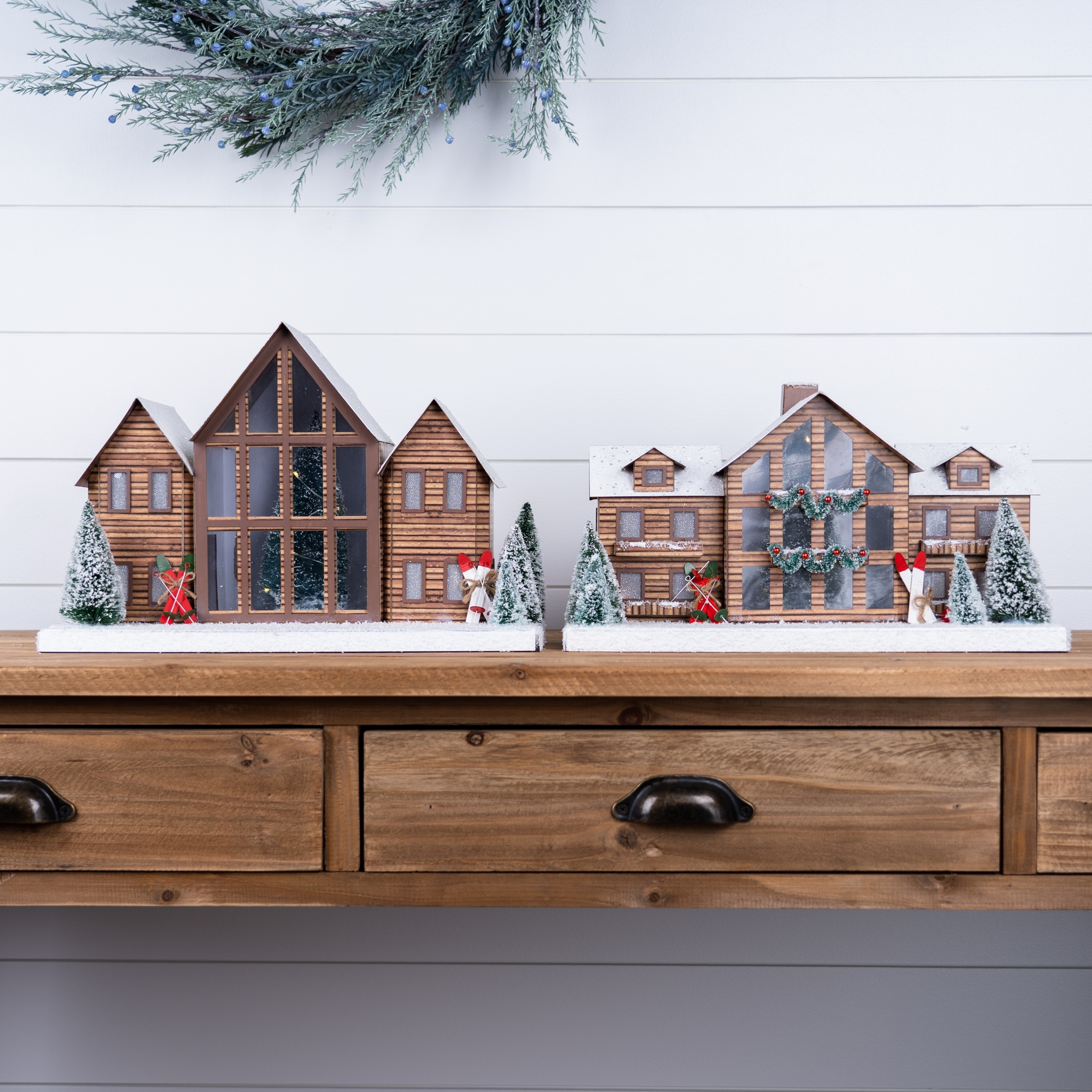 Ski Lodge (Set of 2) 14.75